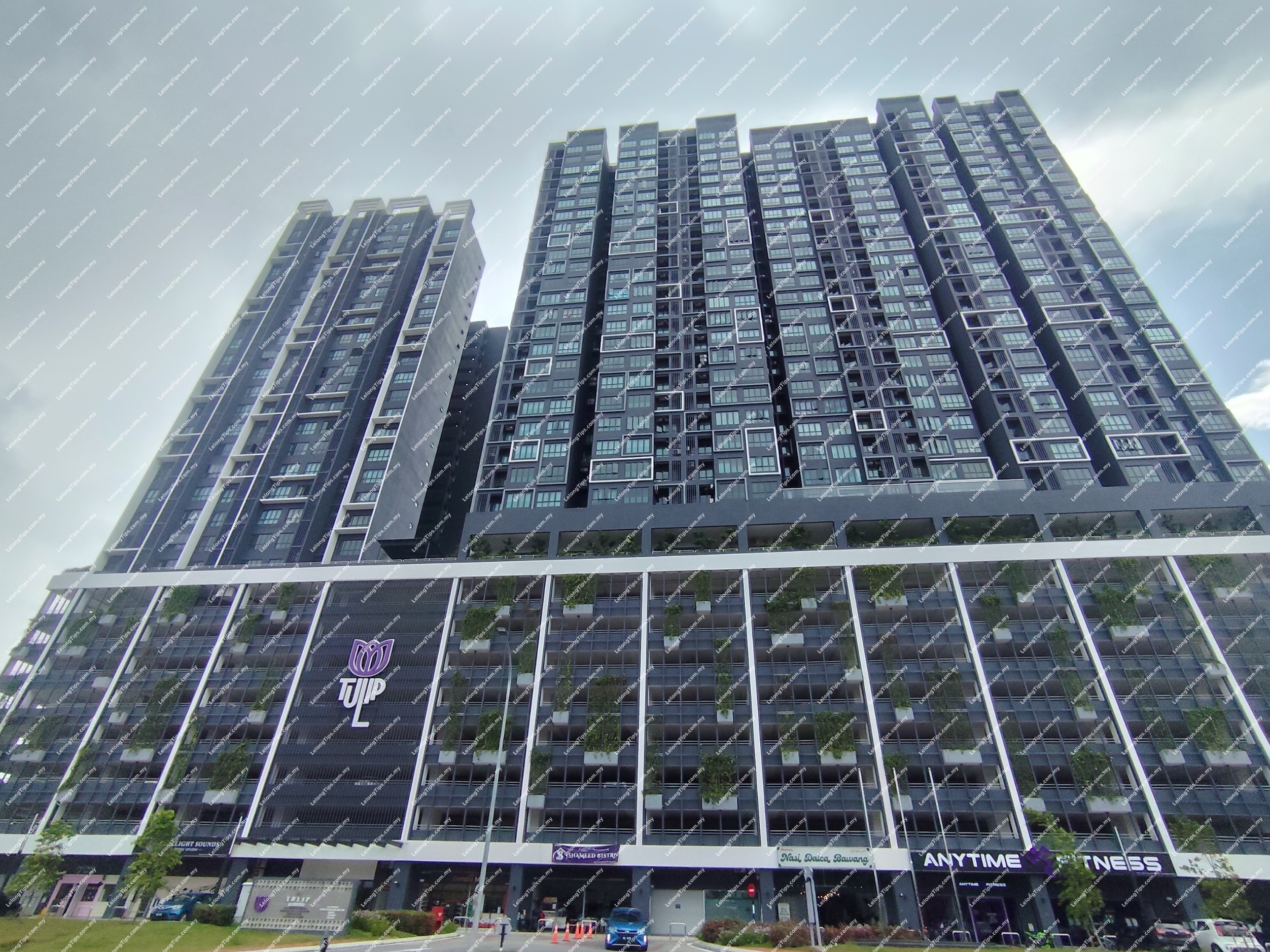 Service Apartment
