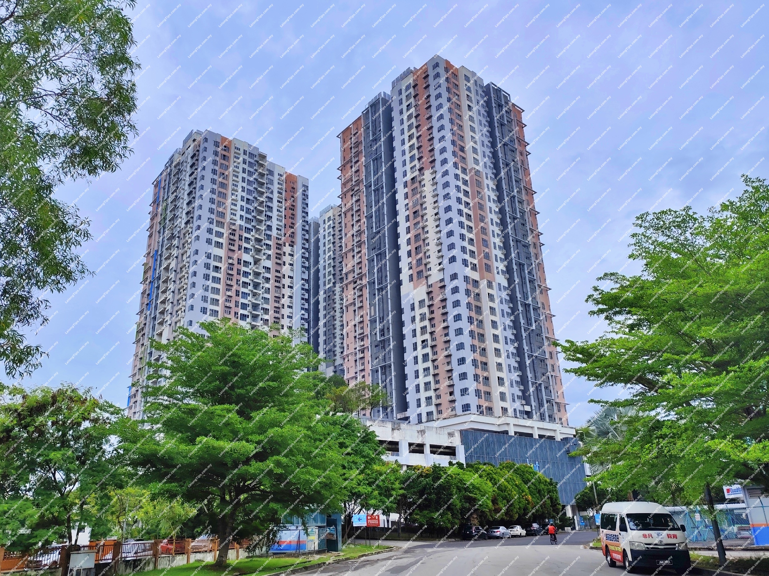 Service Apartment