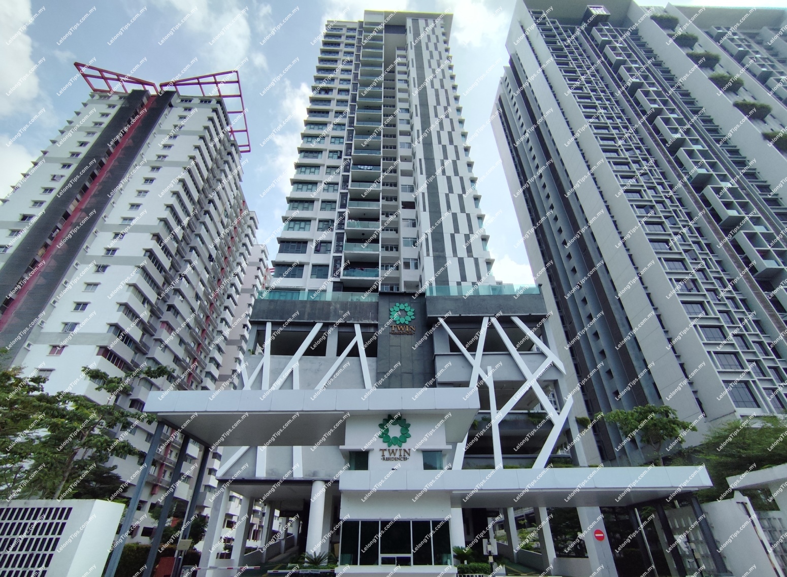 Service Apartment