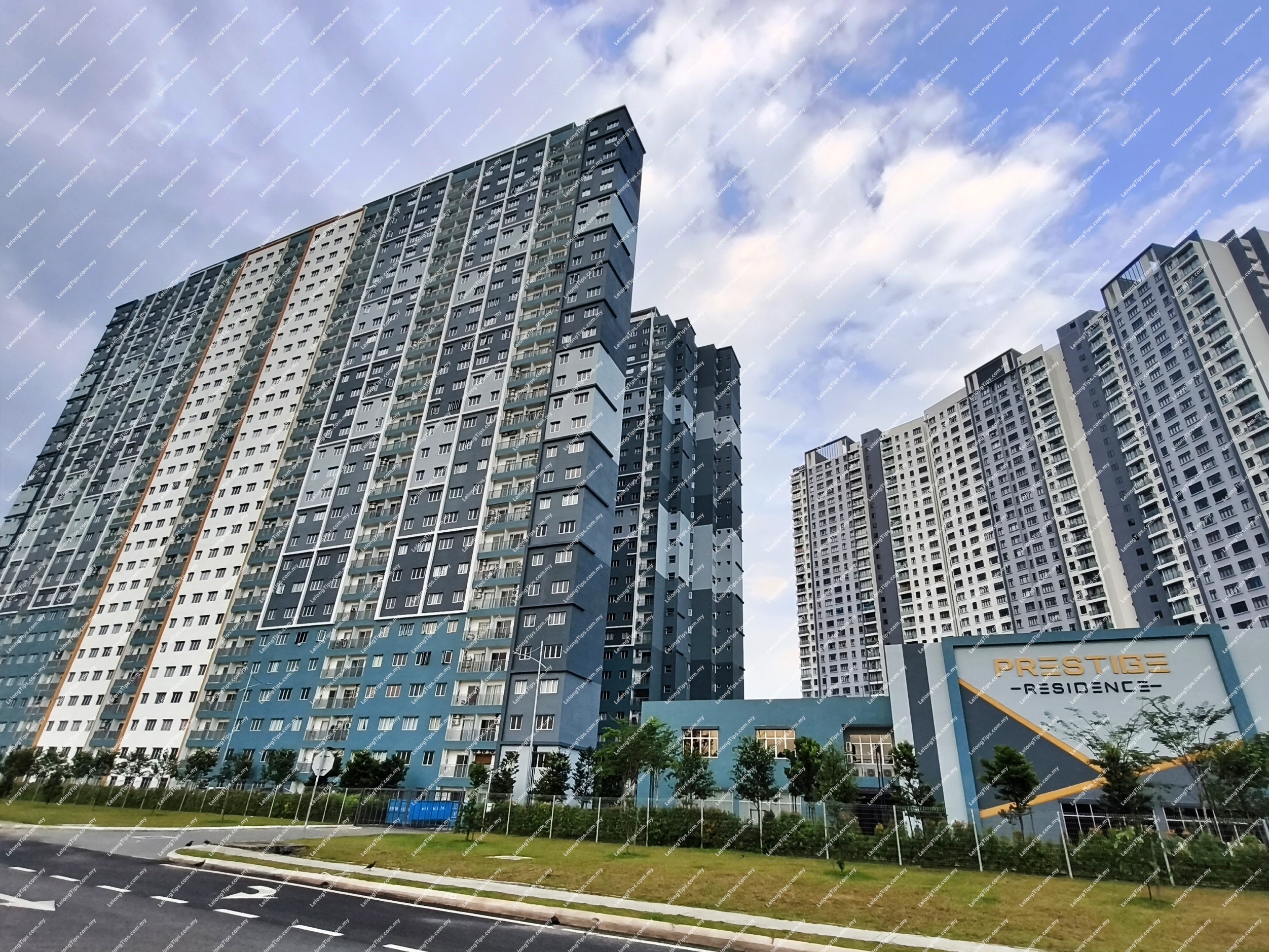 Service Apartment