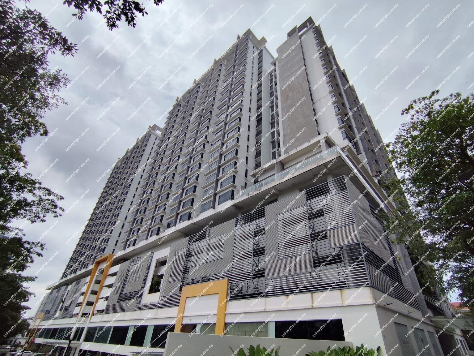 Service Apartment