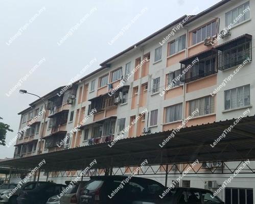 Flat [7 min to Cheras Traders Square & C180]
