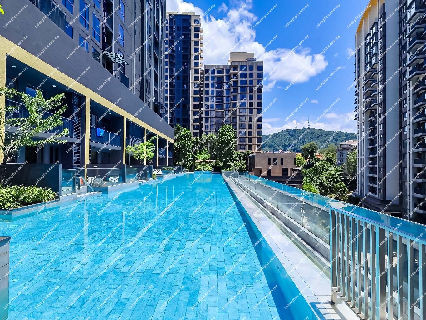 [Duplex Vacant Unit, Aeon Big Wangsa Maju, Wangsa Maju] Service Apartment [5 min to LRT Sri Rampai, 5 min to Aeon BIg Wangsa Maju]