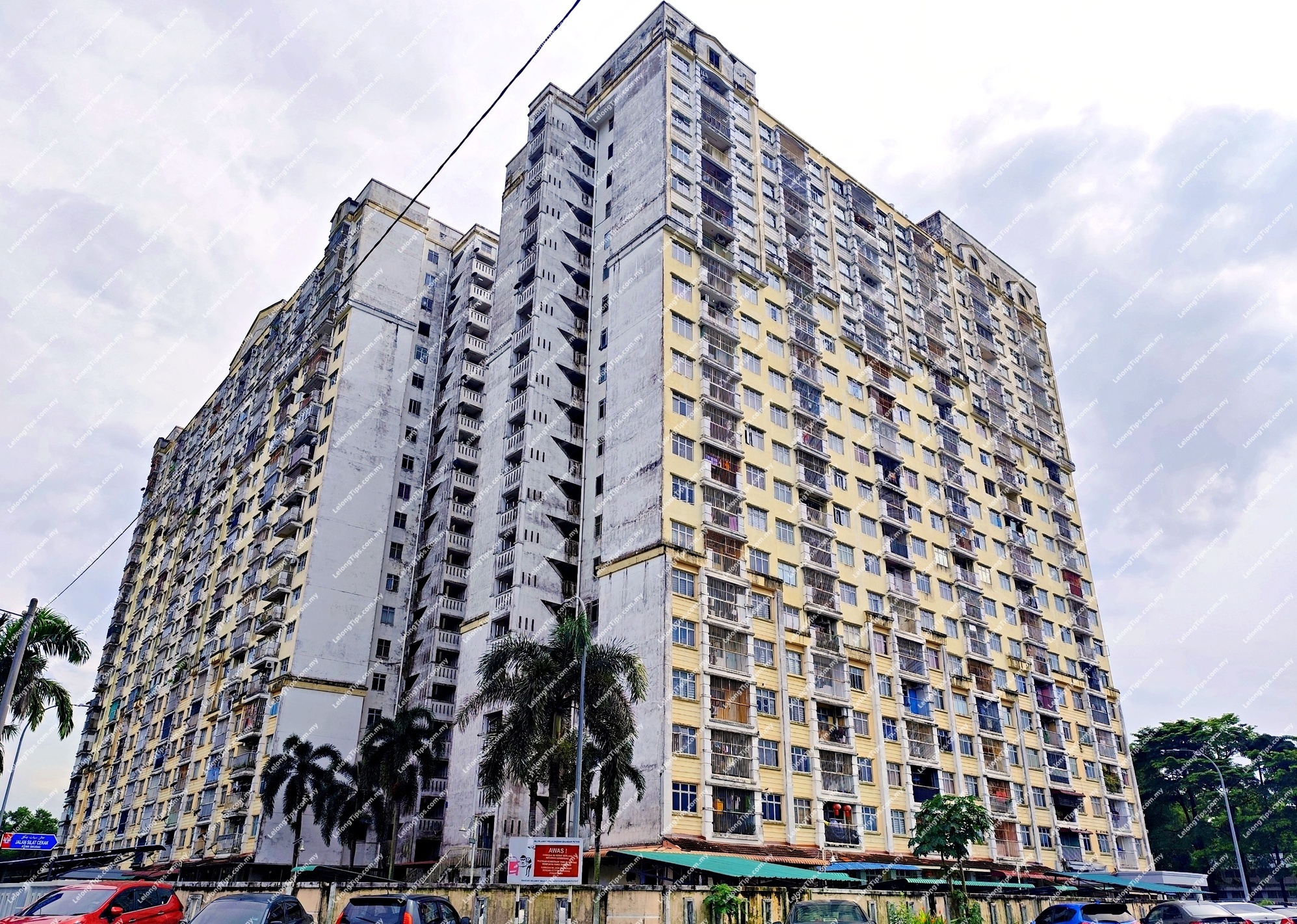 Service Apartment