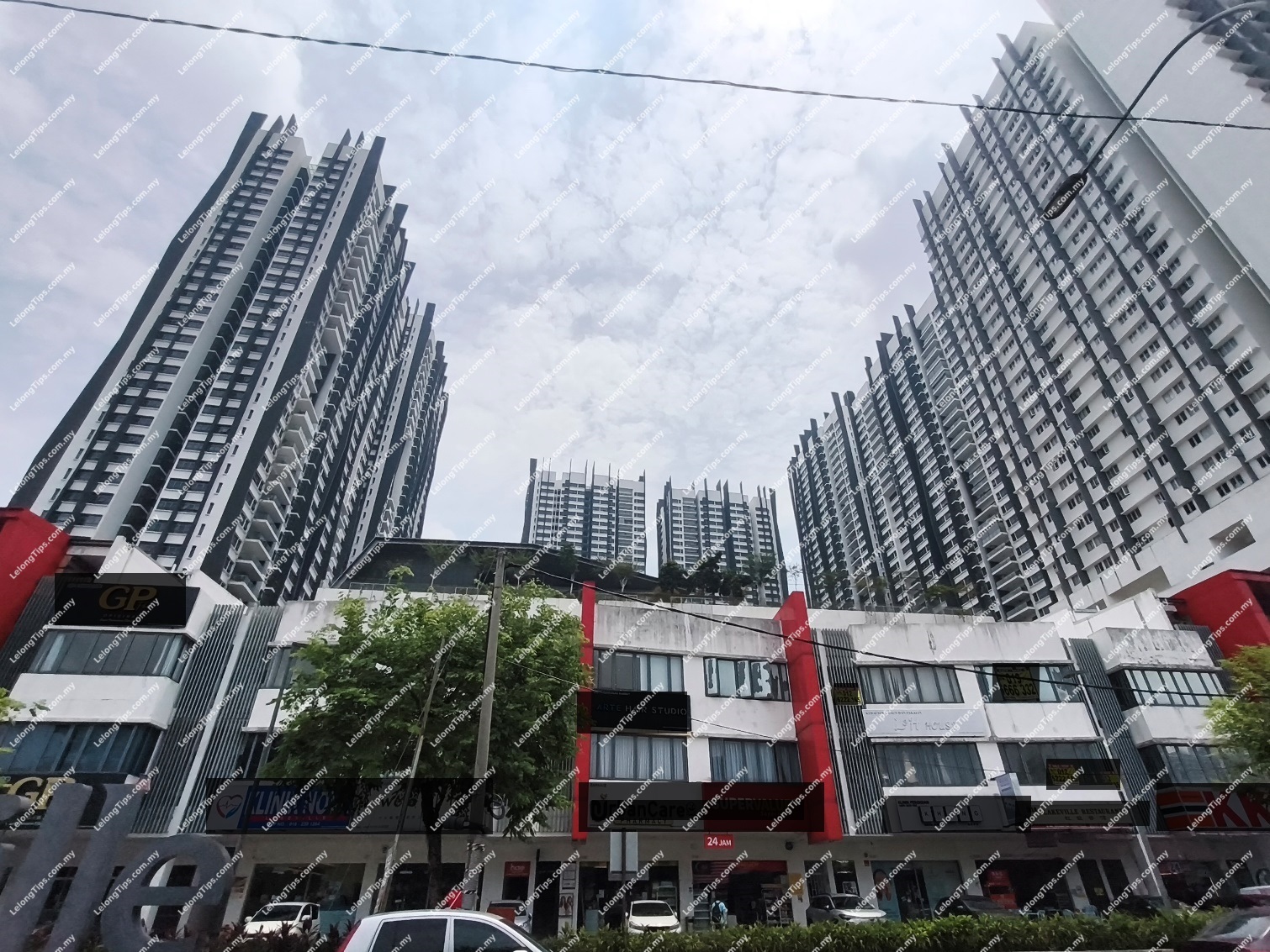 Service Apartment