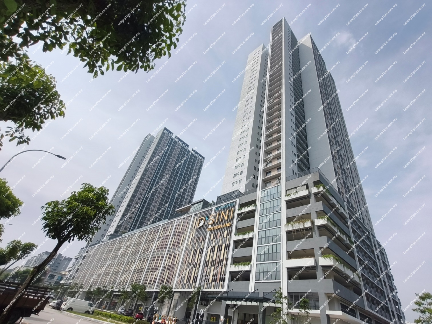 Service Apartment