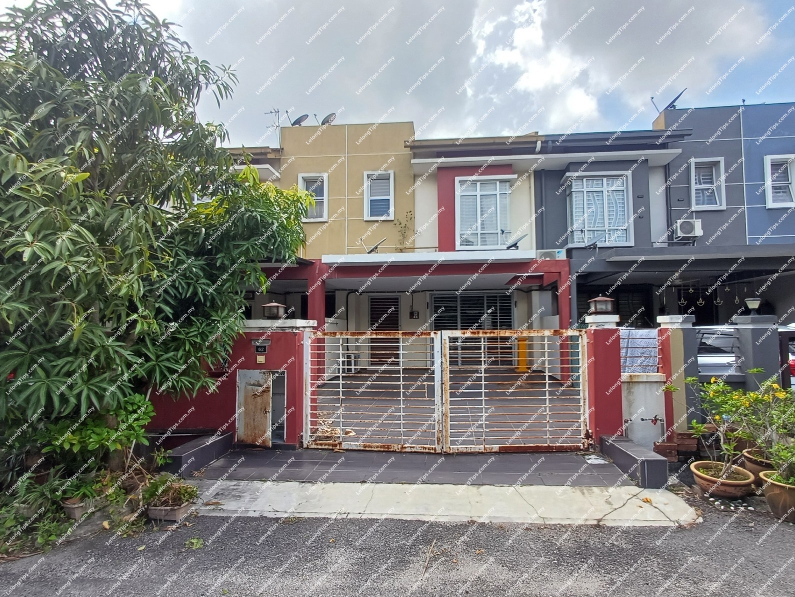 2 Storey Terrace House