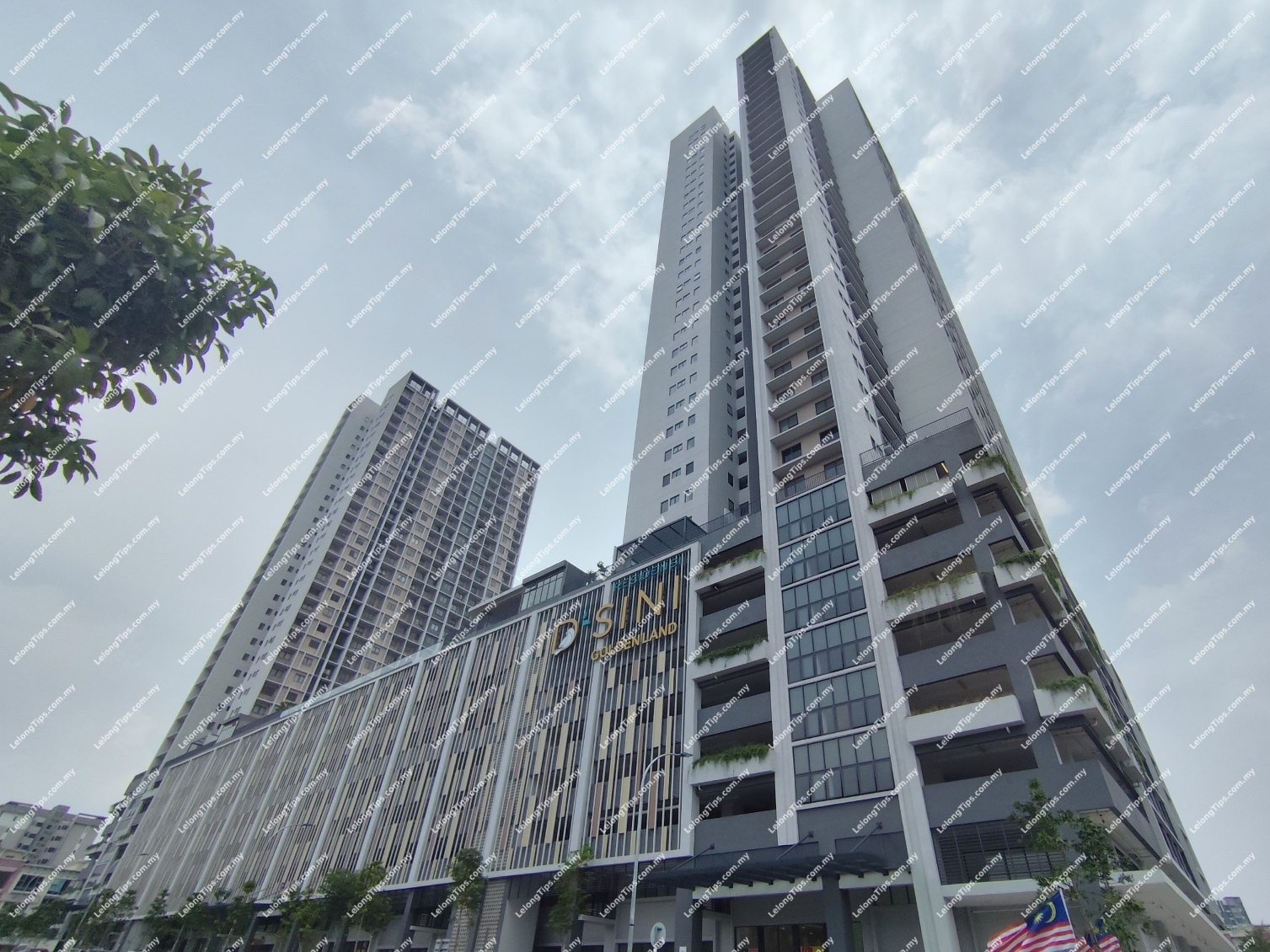Service Apartment