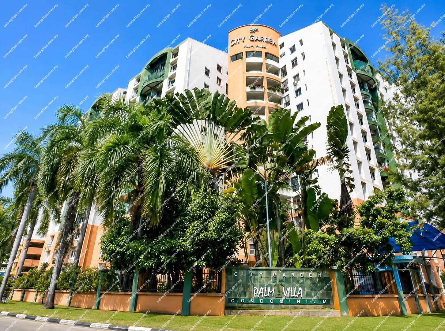 [Conveniently Located Condominium in Ampang] Condominium [Well-Connected Home Close to LRT & Daily Amenities]