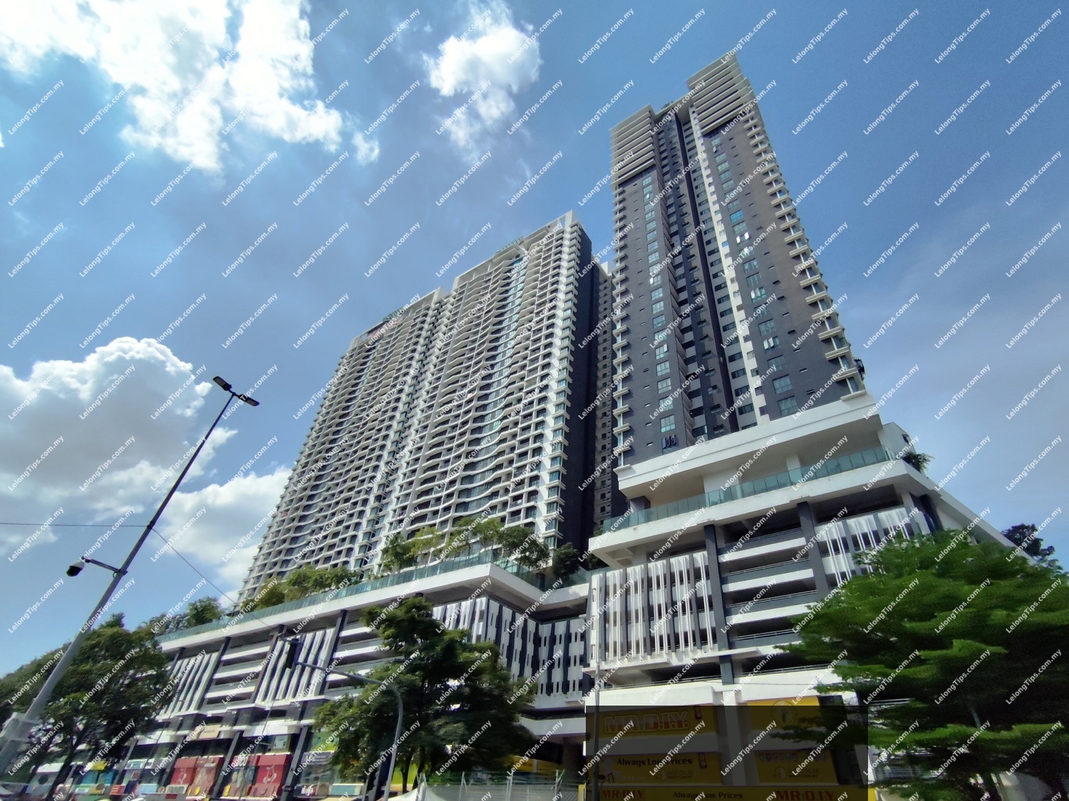 Service Apartment