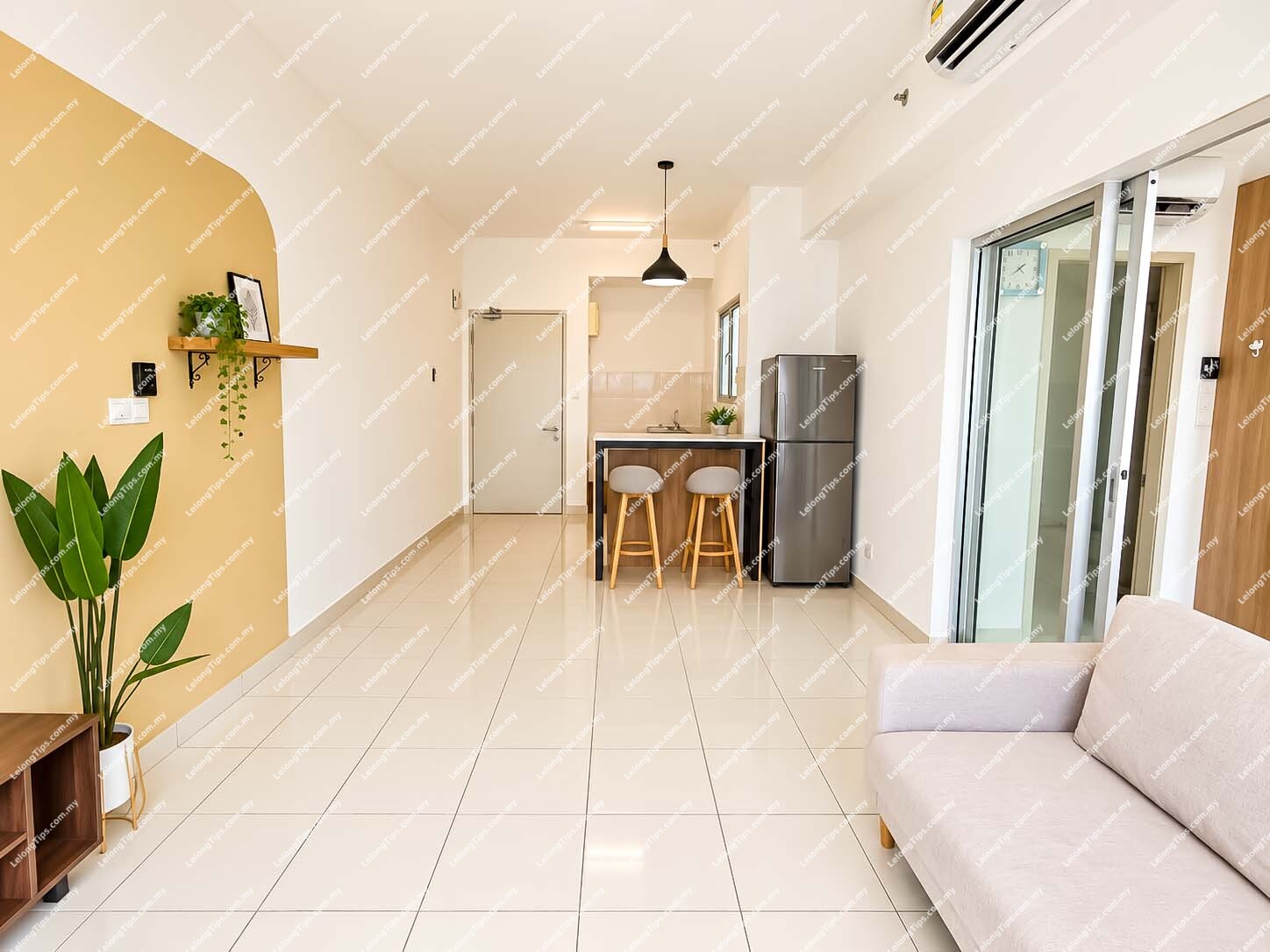 [Fully Furnished & Vacant Unit; ROI Up to 8%] Service Apartment [5 mins to KLIA Transit Salak Tinggi Station, Easy access via ELITE, MEX]
