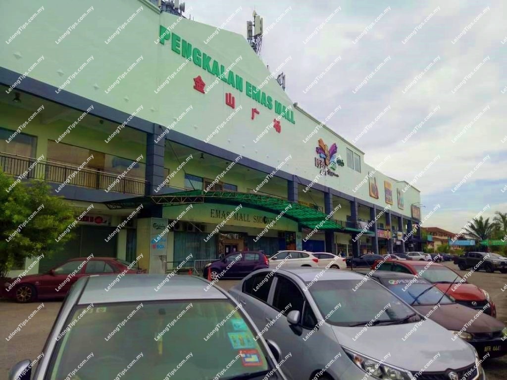 Retail Lot