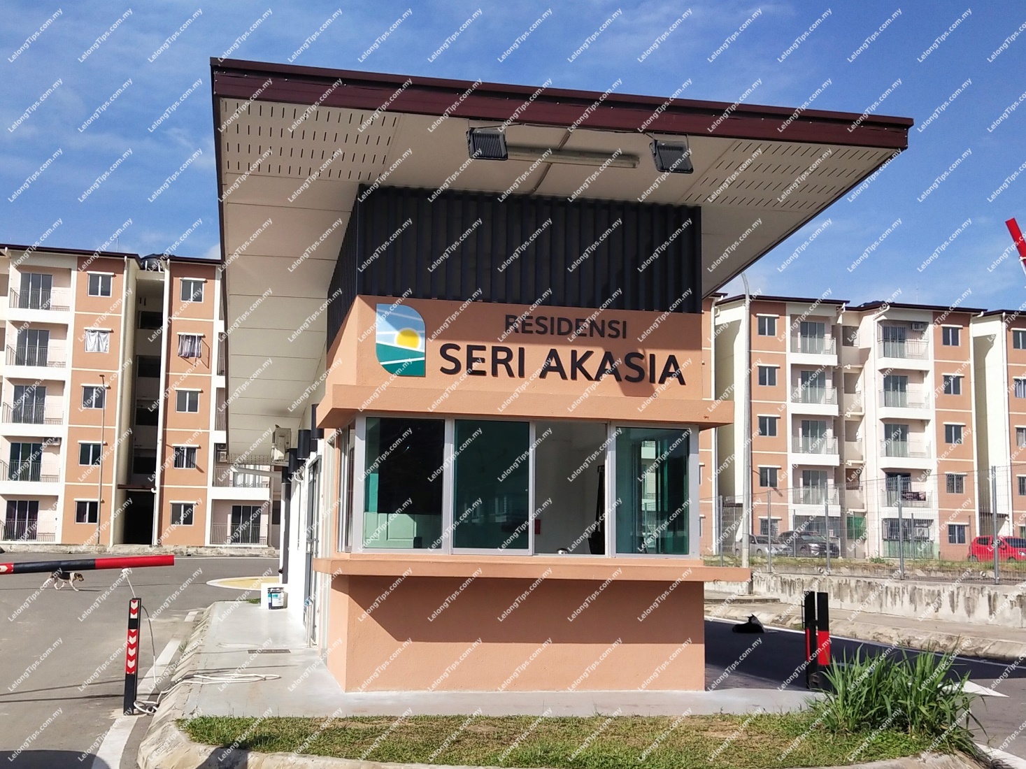 [Next to main road - Jalan Tuaran-Kota Belud] Apartment [Within short drive to Tuaran Market]