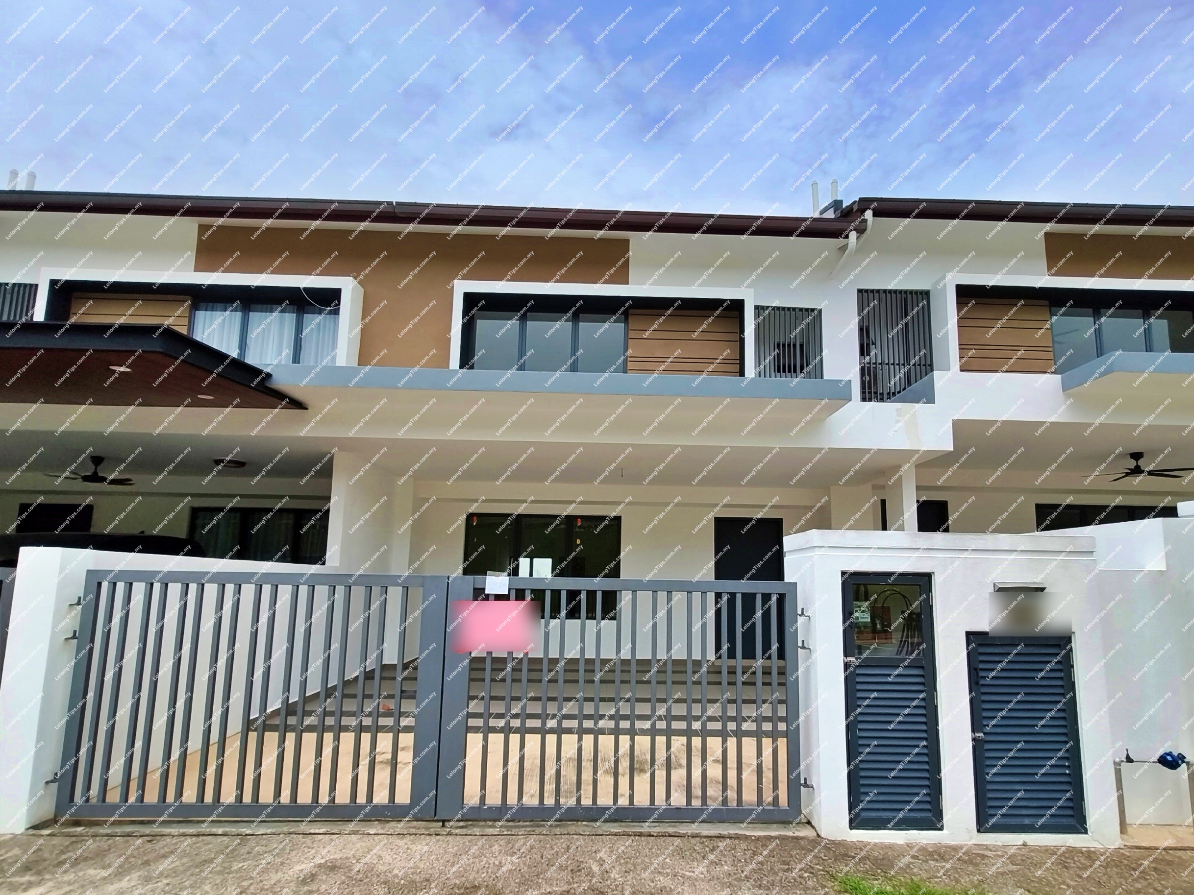 2 Storey Terrace House