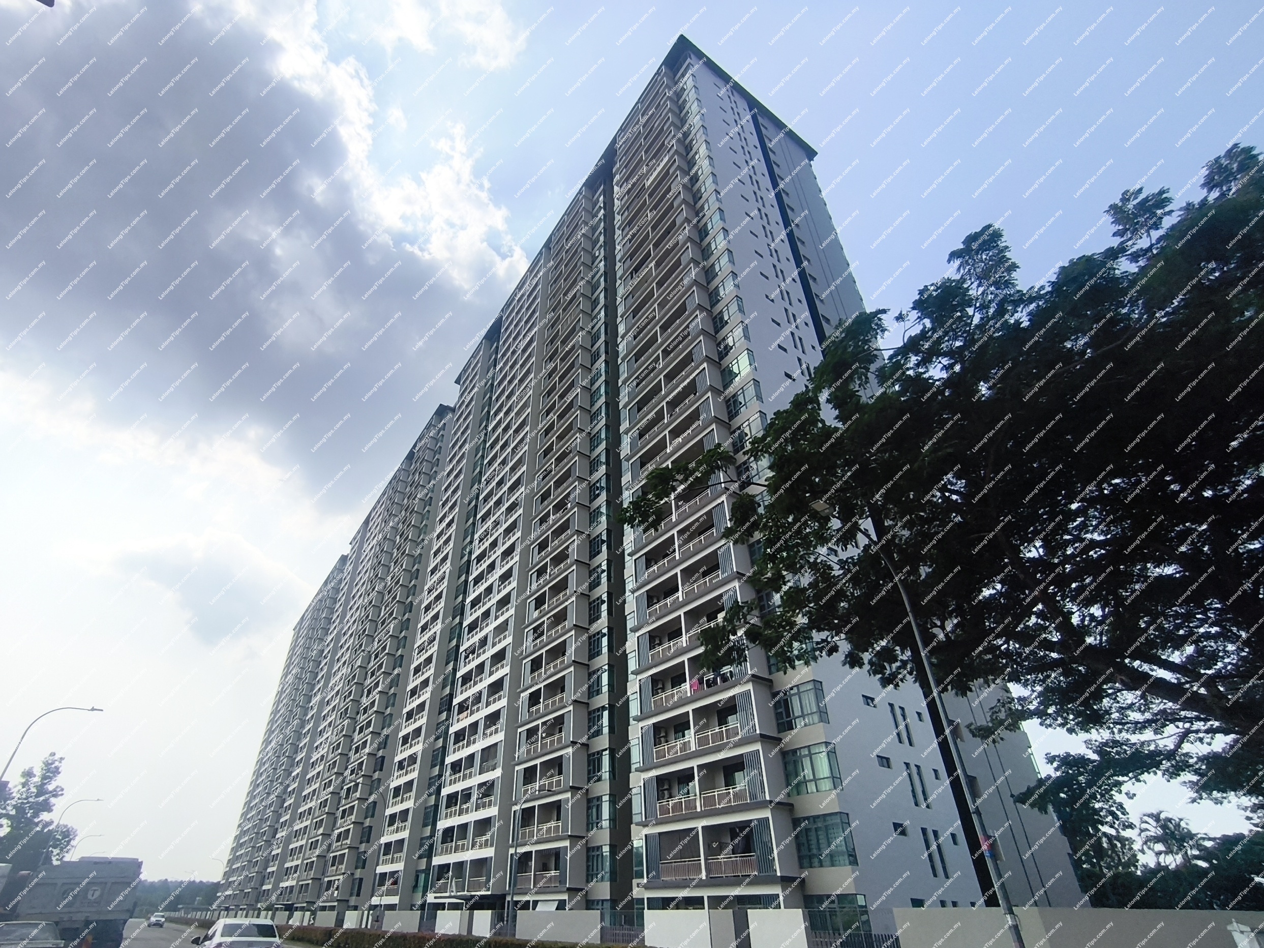 Service Apartment