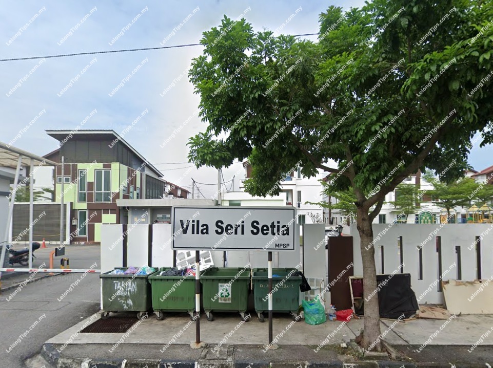 3 Storey Terrace House