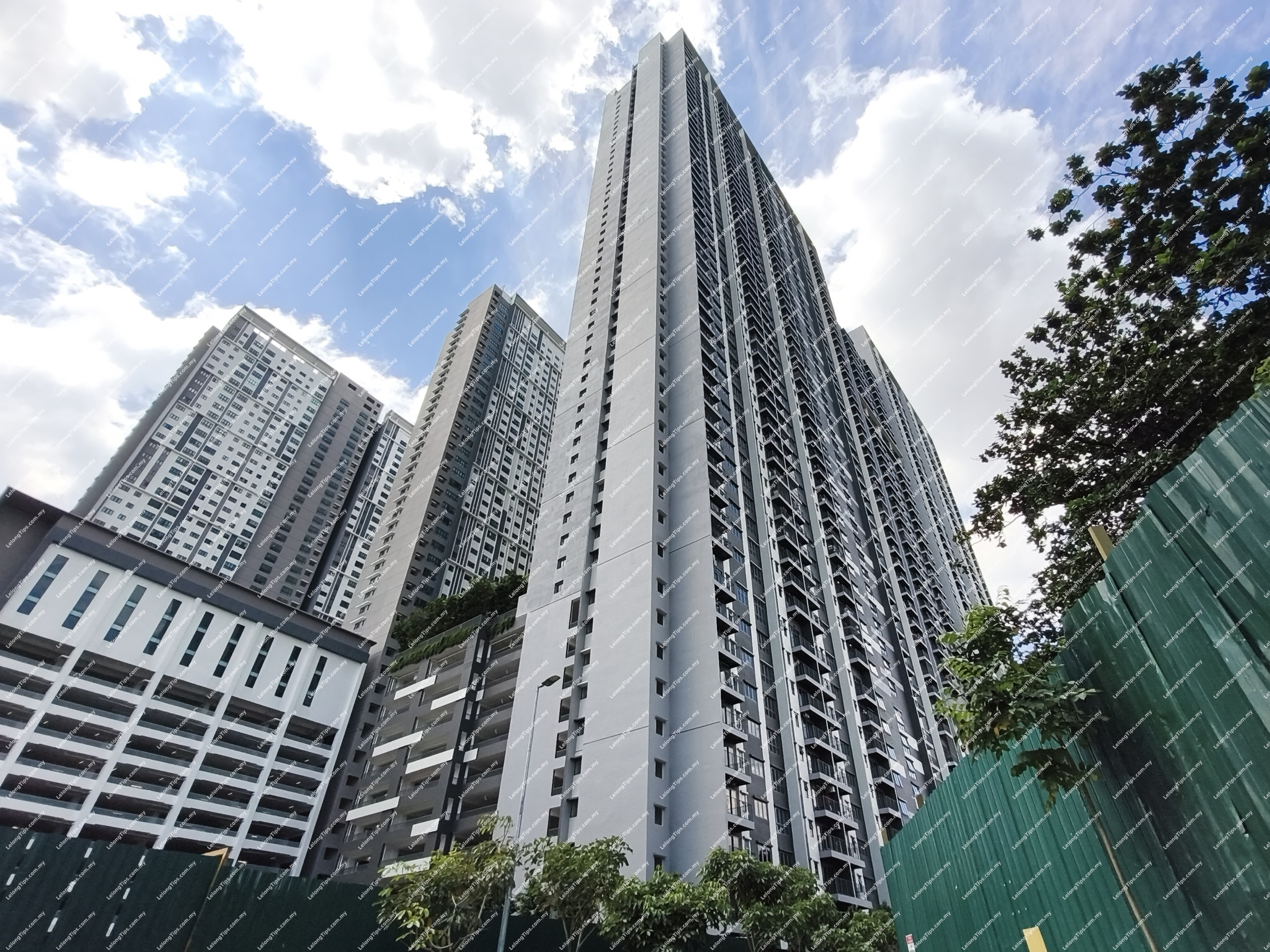 Service Apartment