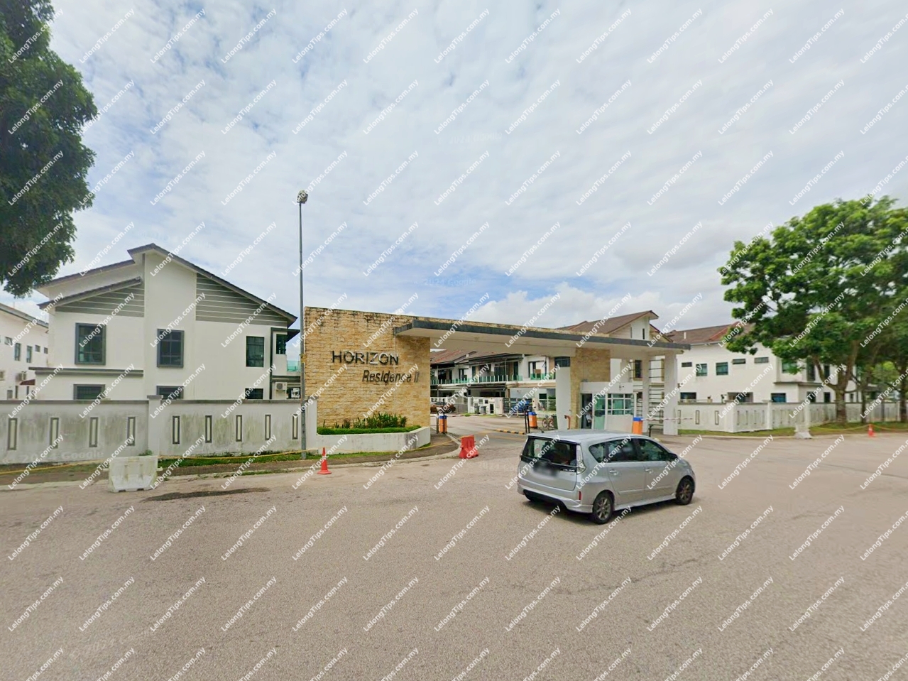 2 Storey Terrace House in Horizon Residence II