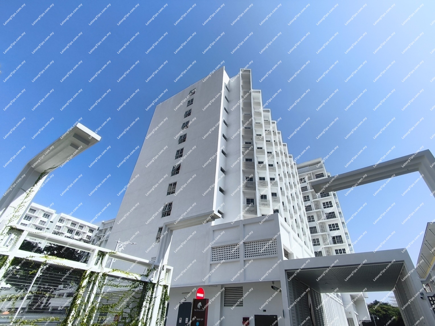 Service Apartment
