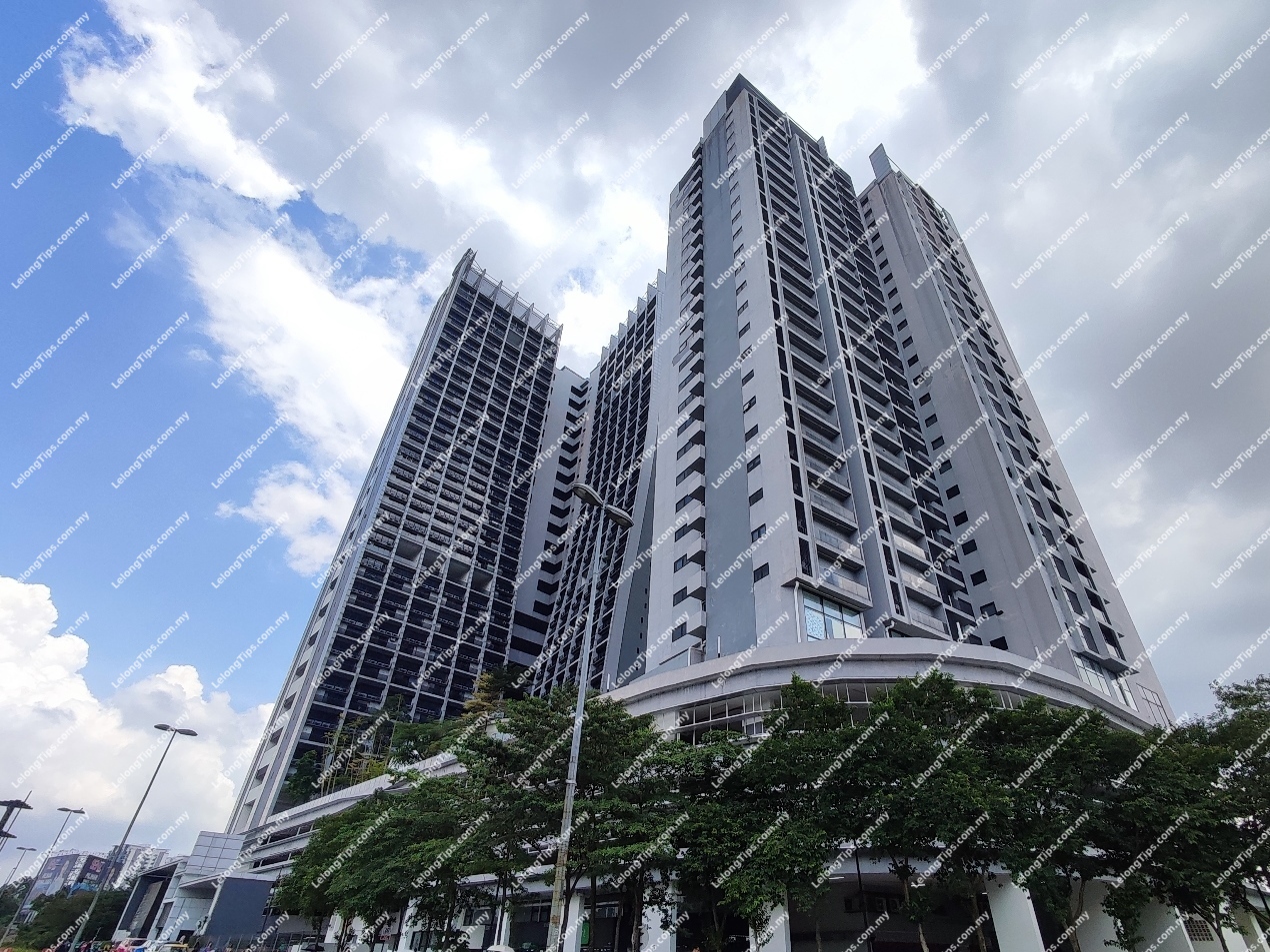 Service Apartment