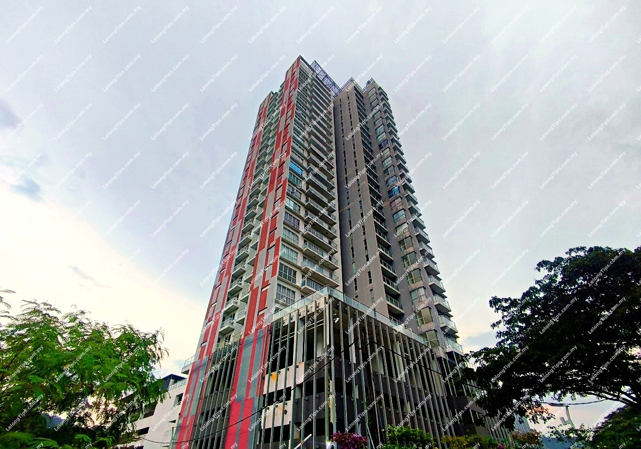 Service Apartment
