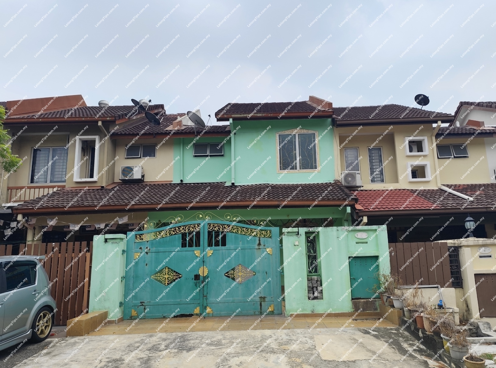 2 Storey Terrace House