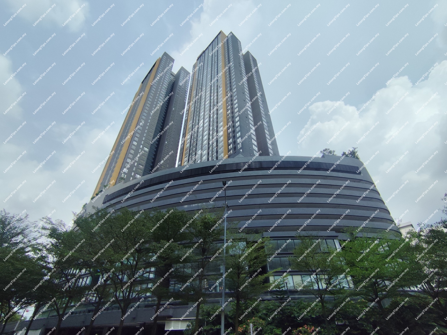 Service Apartment
