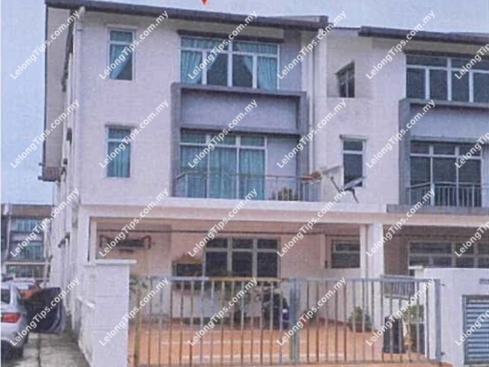 3 Storey Terrace House