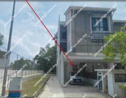 Duplex Town House