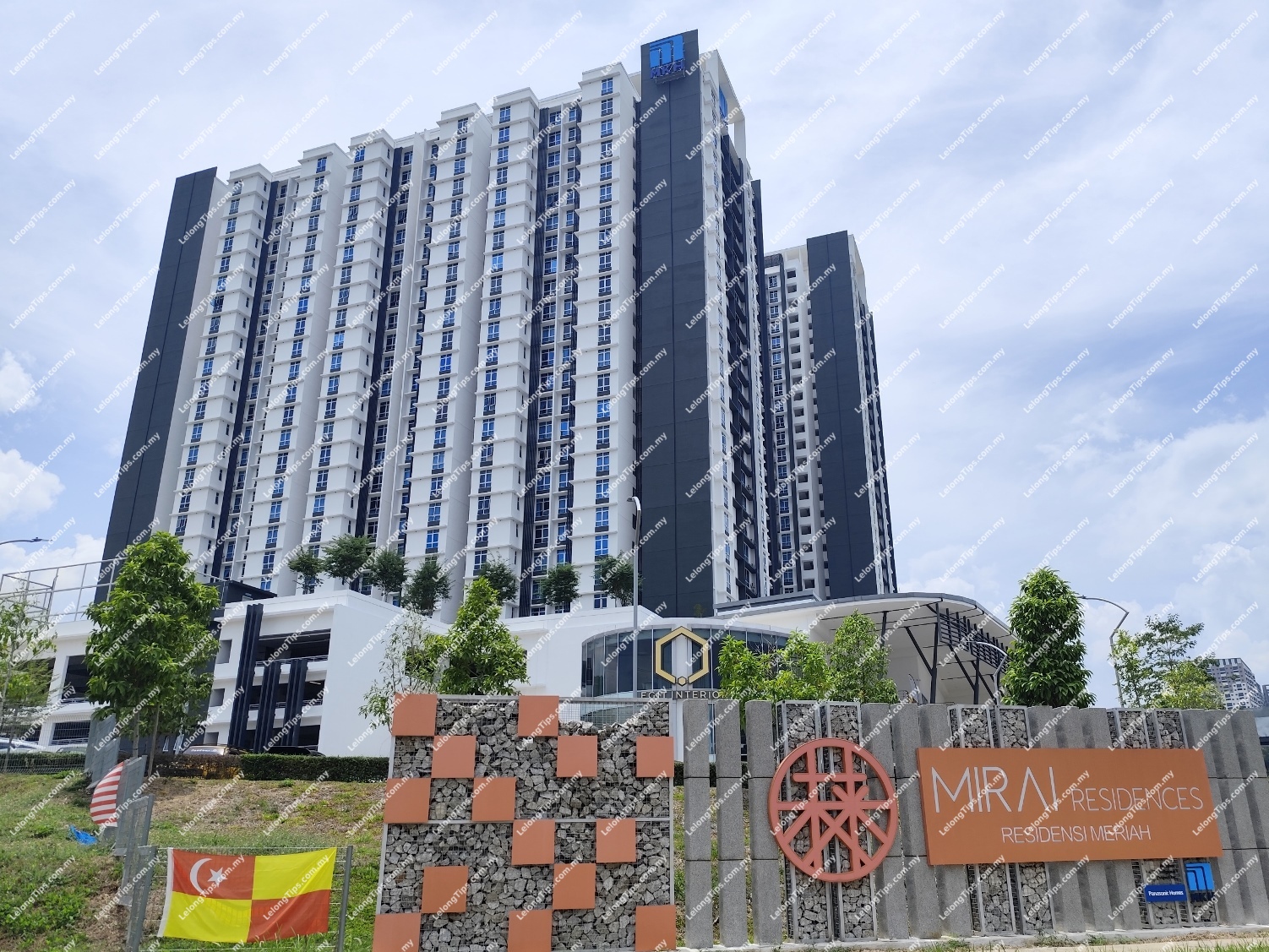 Service Apartment