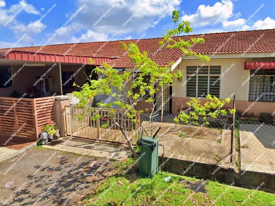1 Storey Terrace House