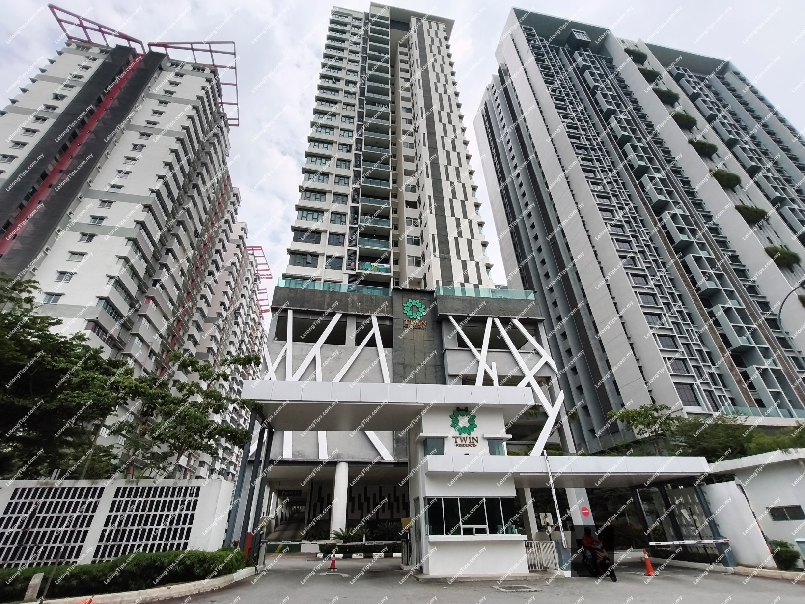 Service Apartment