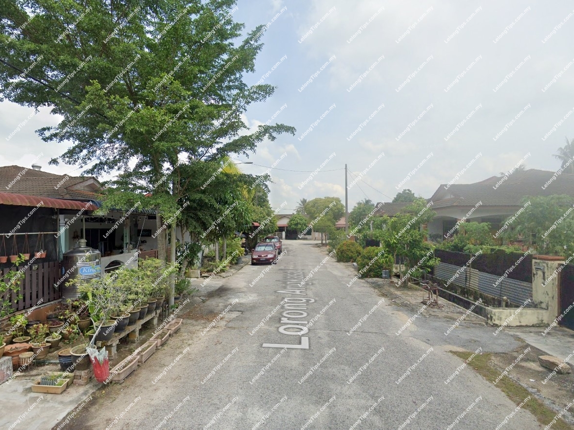 1 Storey Semi Detached House
