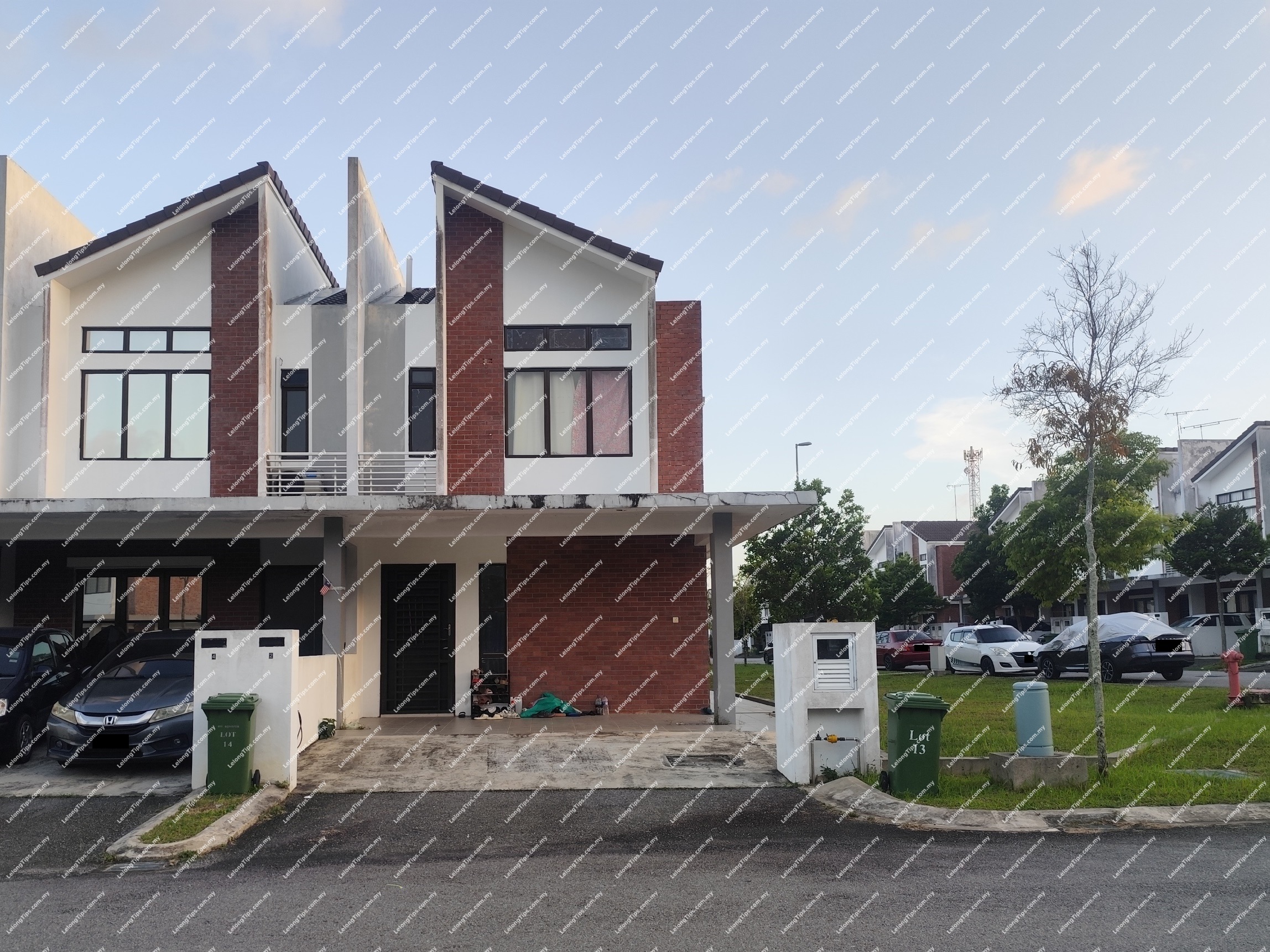 2 Storey Terrace House