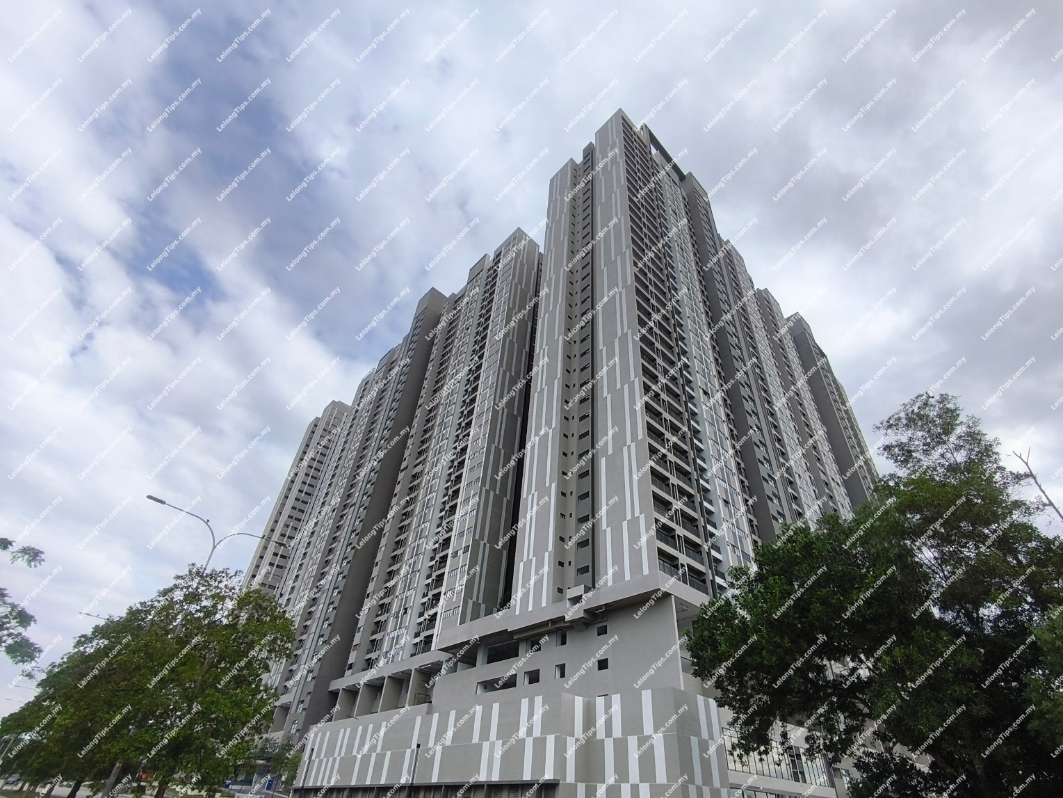 Service Apartment