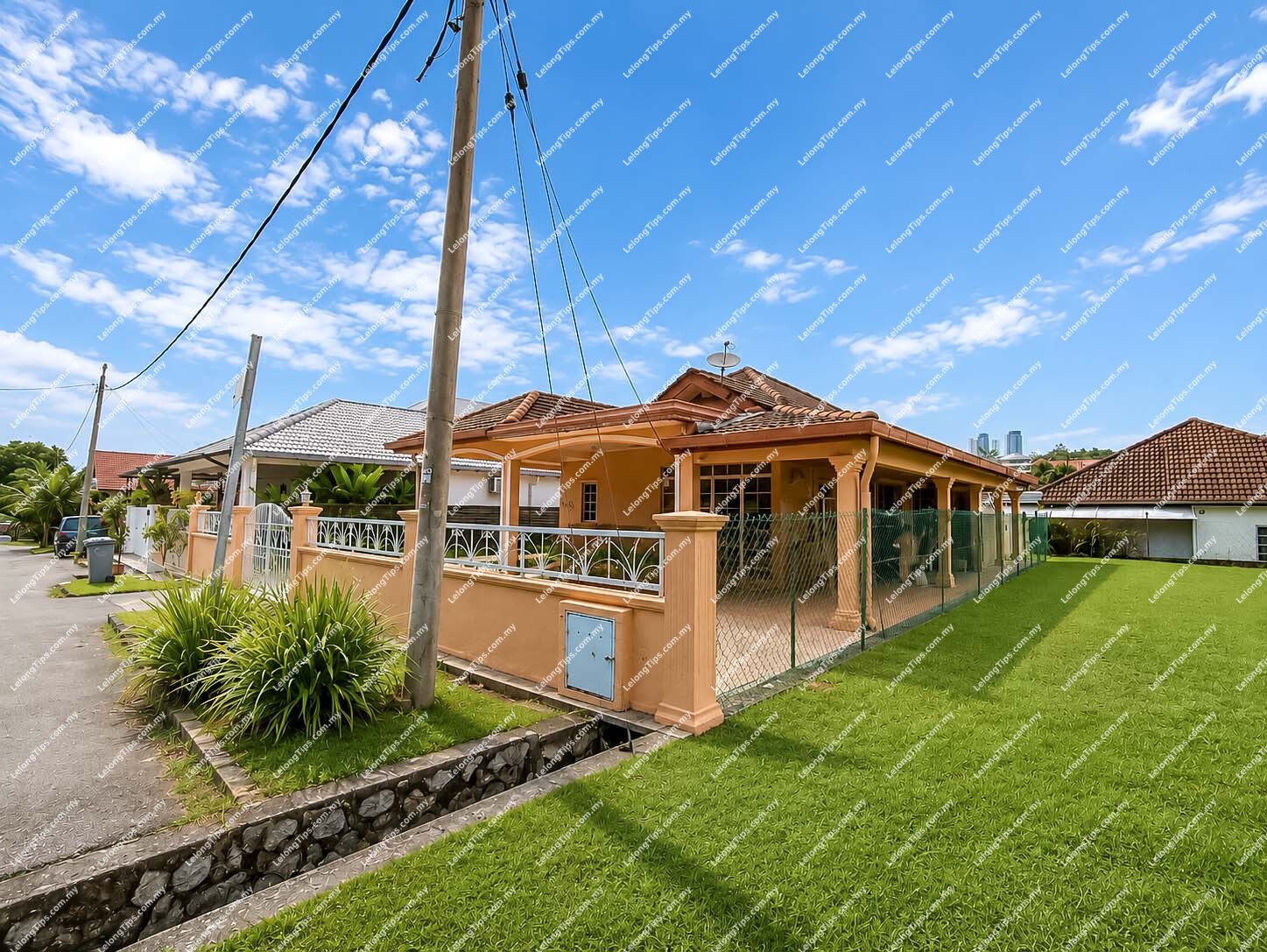 [Guarded Community at Kastrui Heights, Nilai] 1 Storey Bungalow House [Nearby to Nilai Spring Golf & Country Club; Easy Access via ELITE, LEKAS & PLUS Highways] image 4