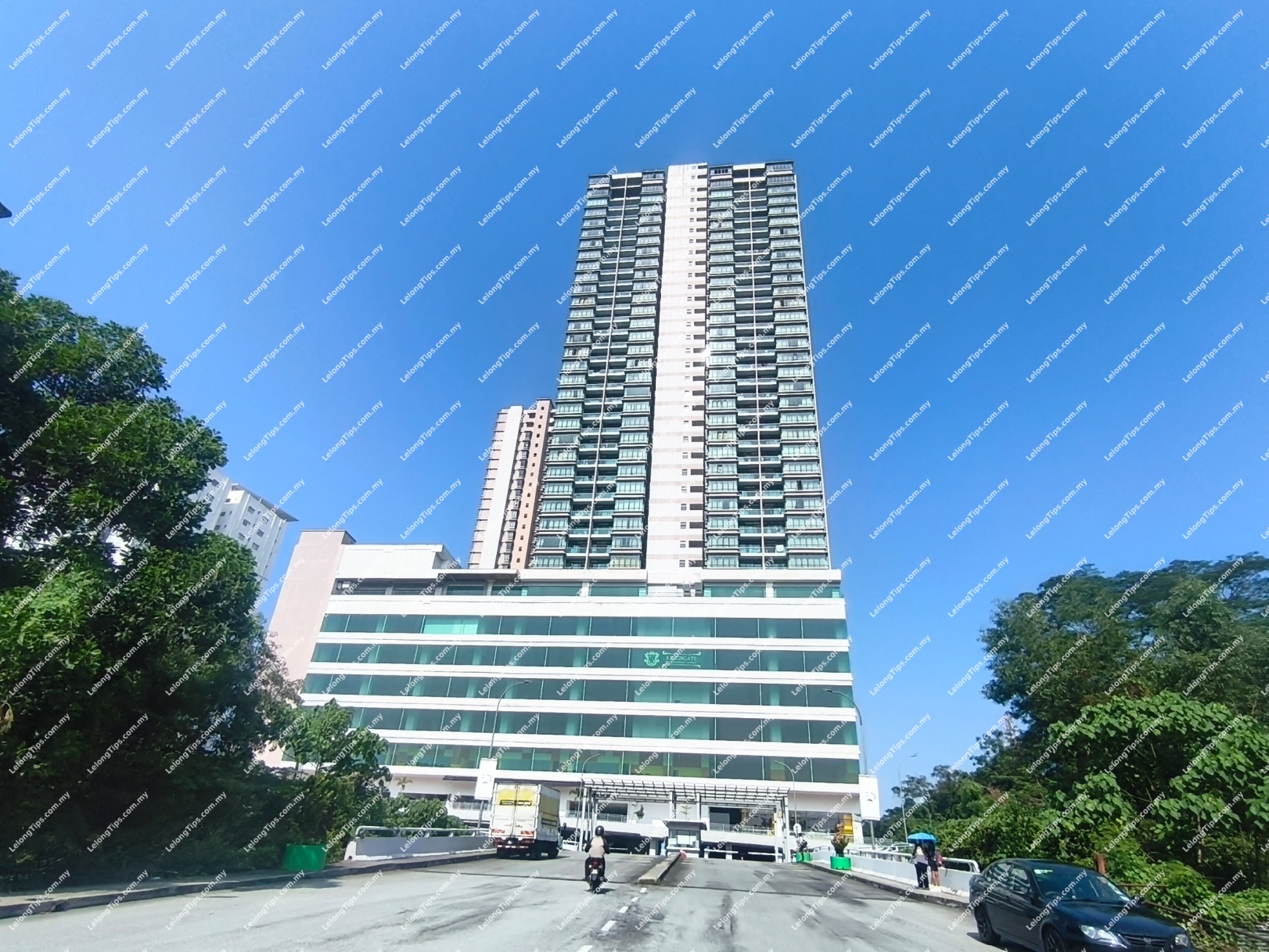 Service Apartment
