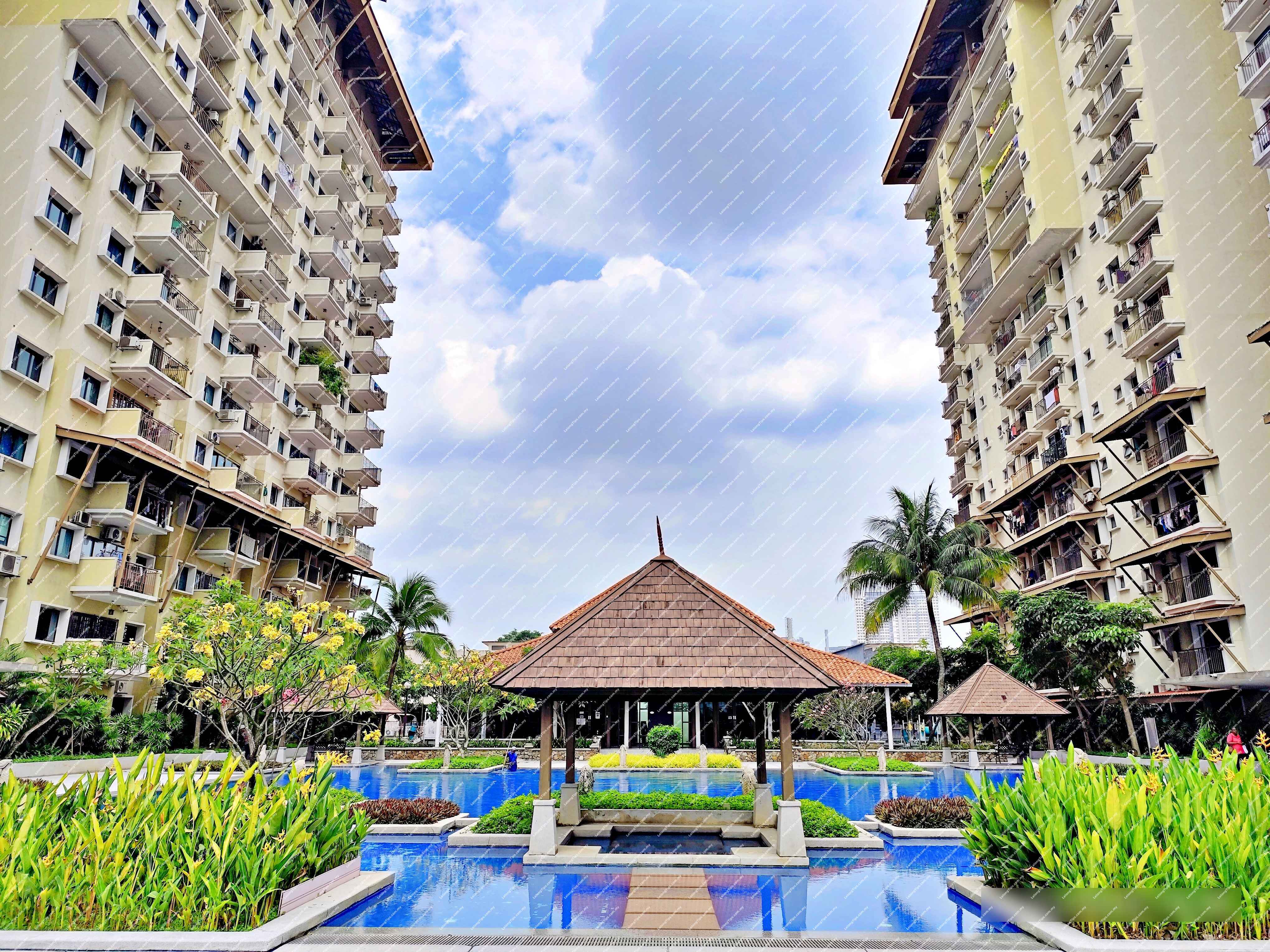 Condominium image 3