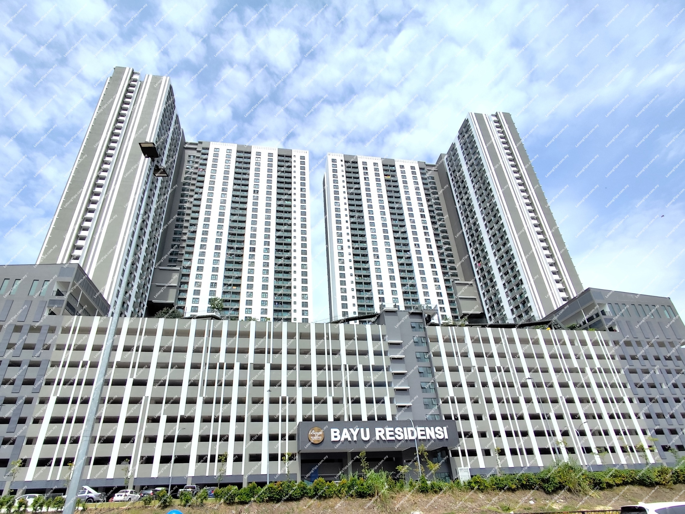 Service Apartment