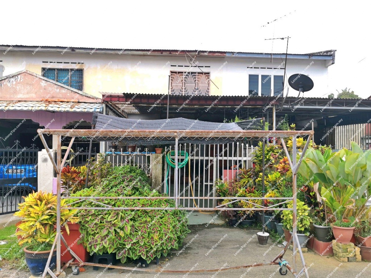 2 Storey Terrace House