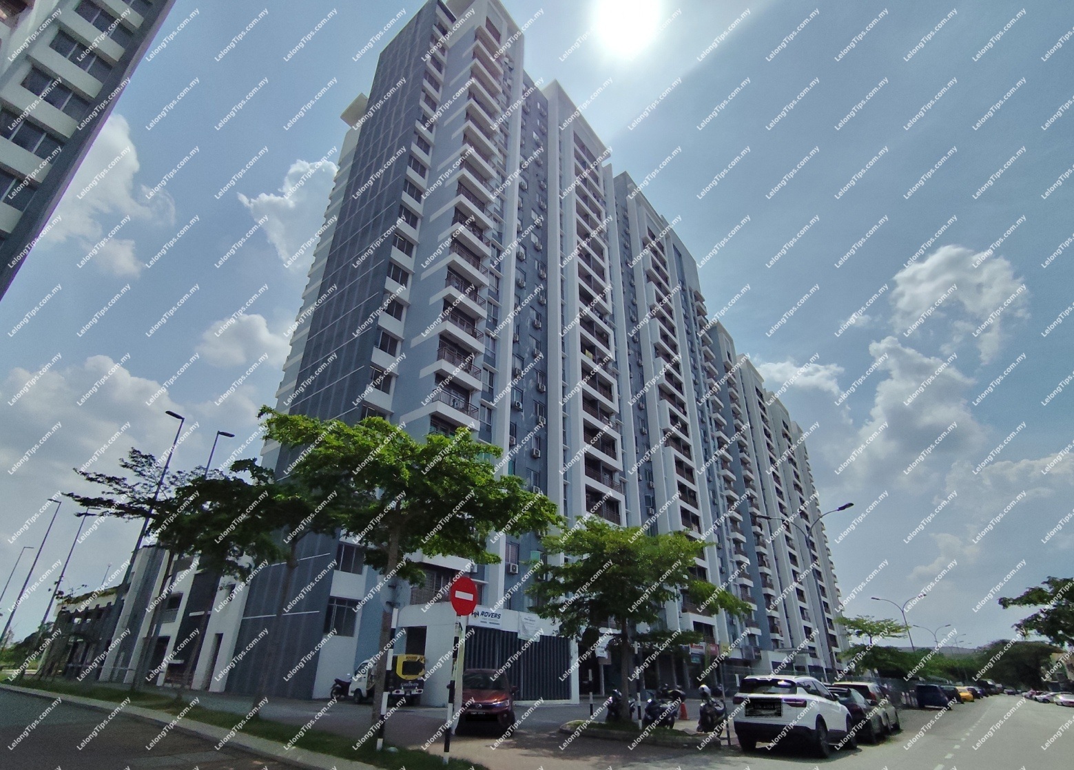 Service Apartment