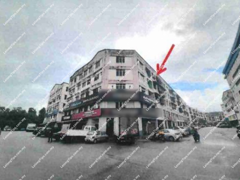 Shop Apartment