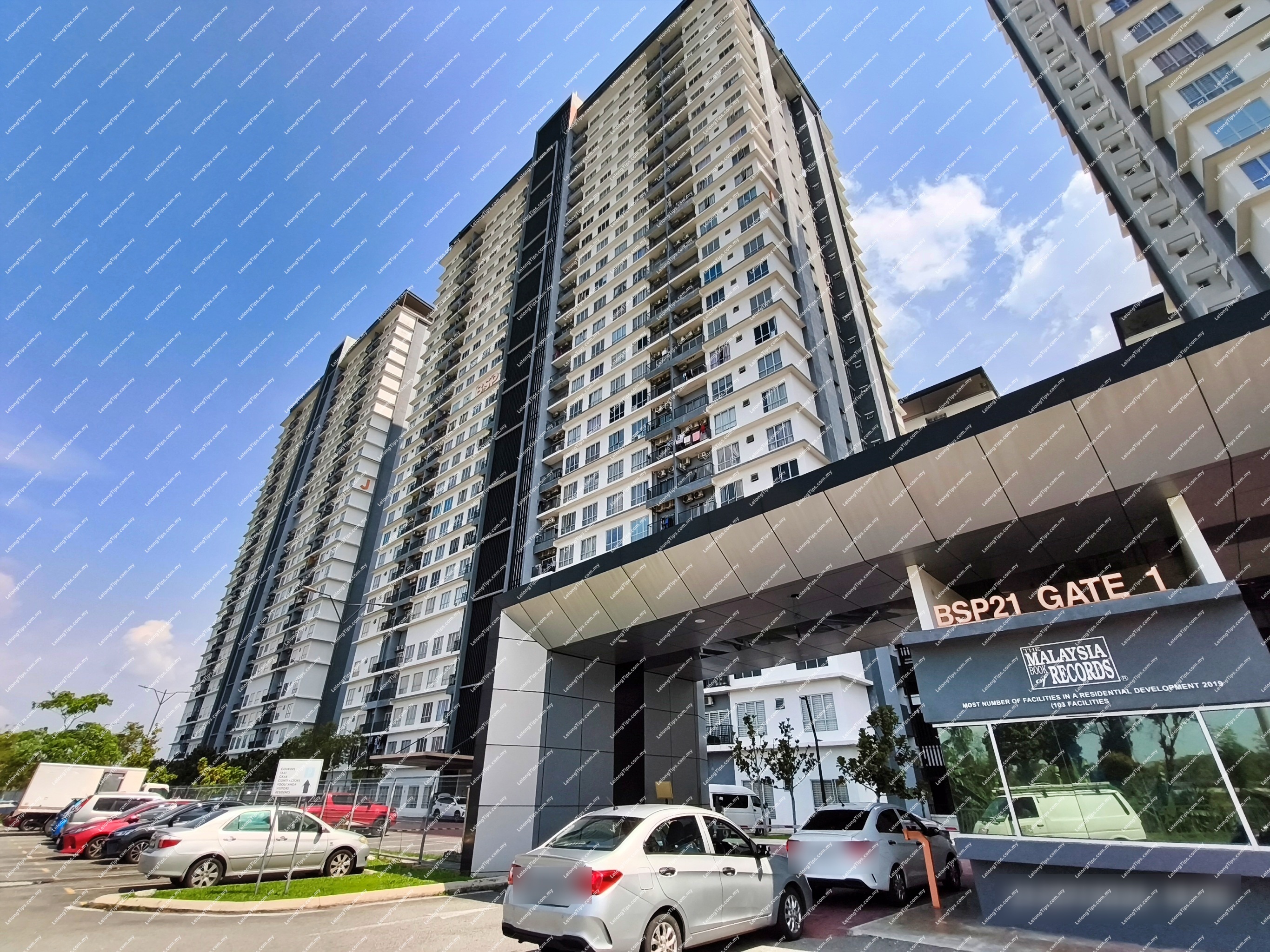 Service Apartment