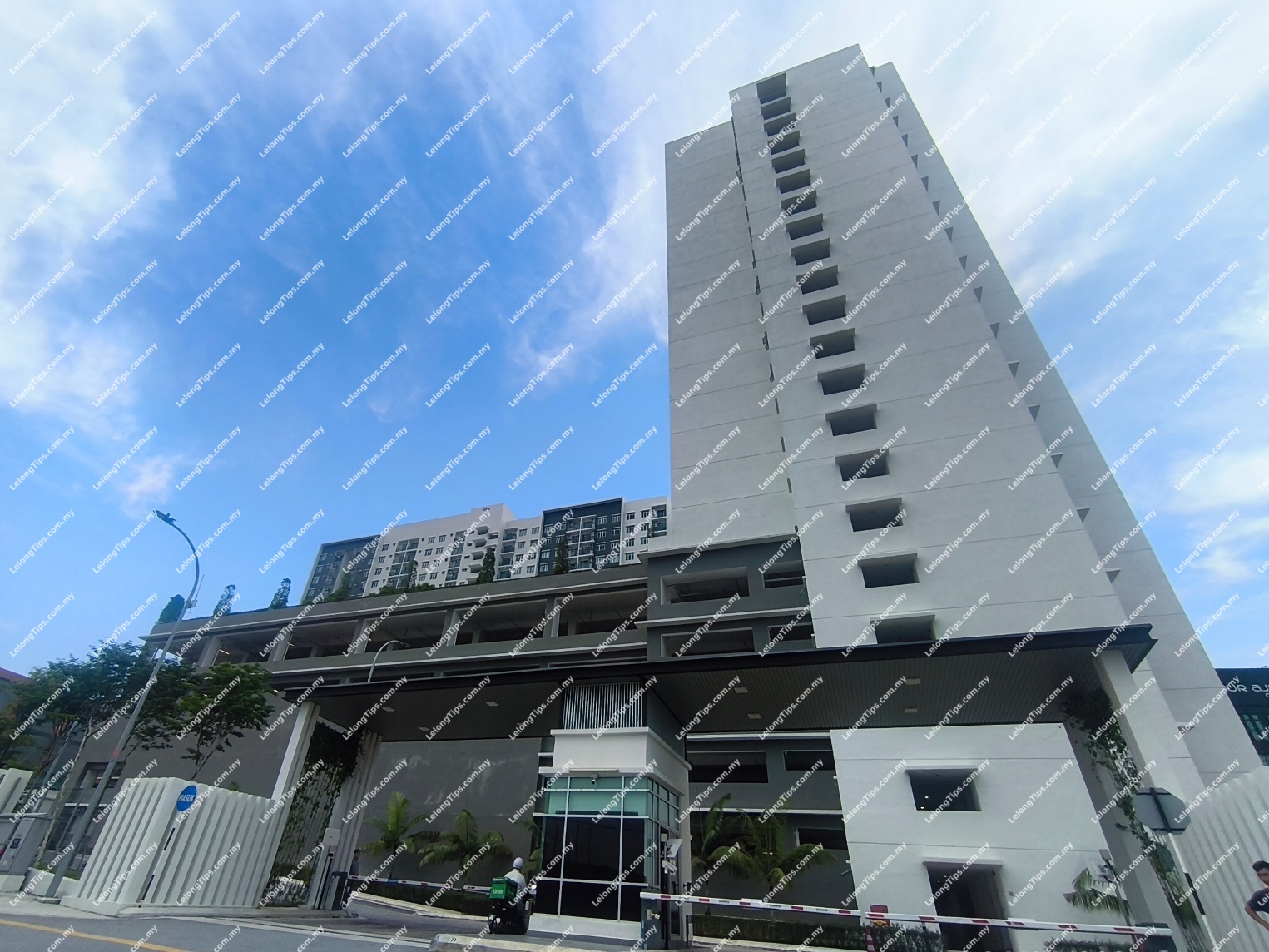 Service Apartment