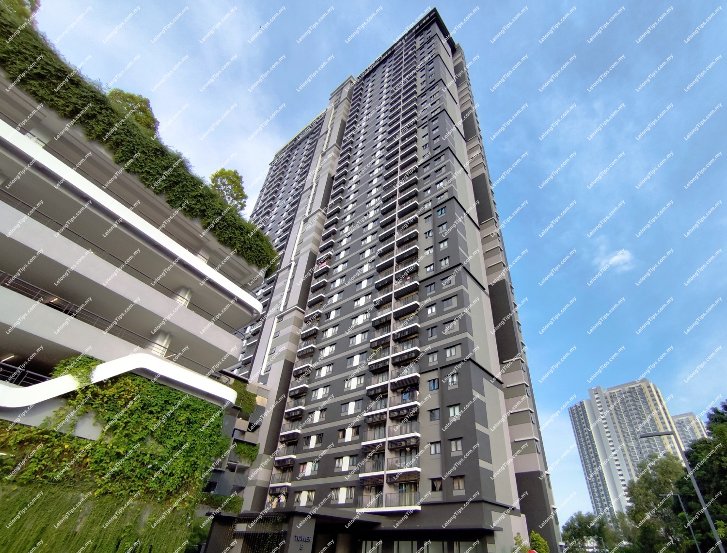 Service Apartment