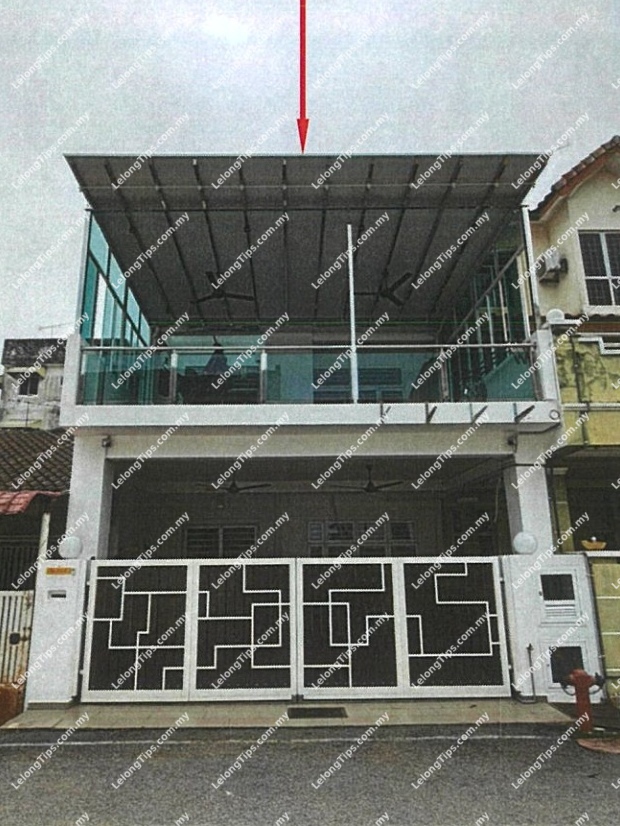 2.5 Storey Terrace House
