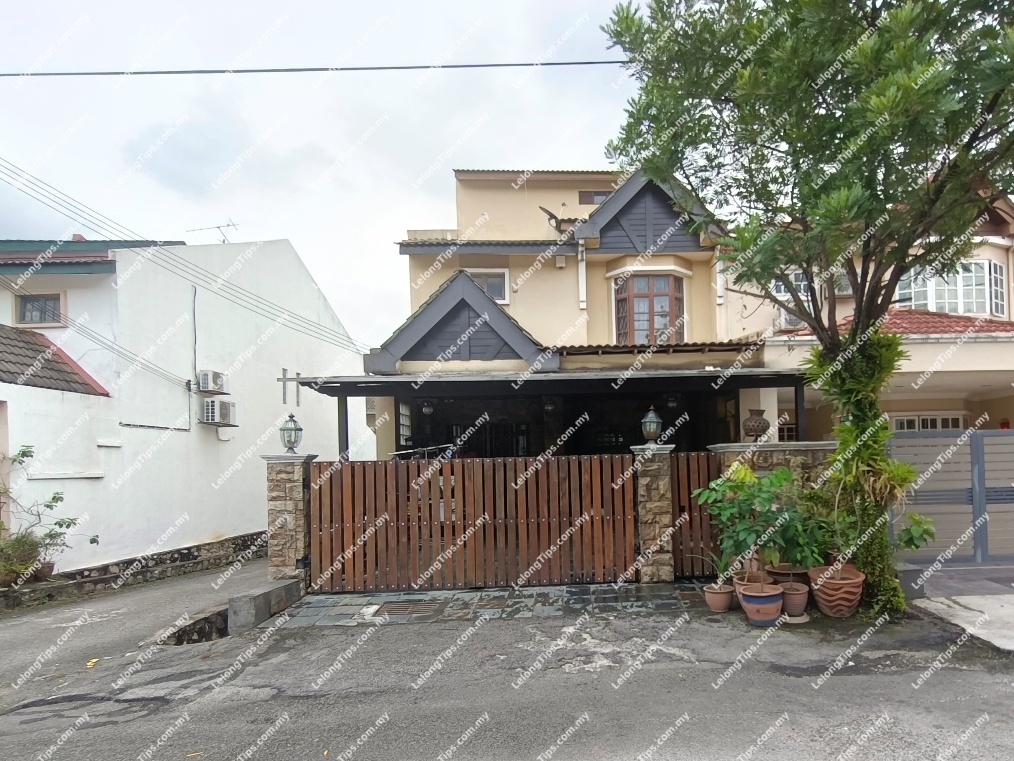 2 Storey Terrace House 