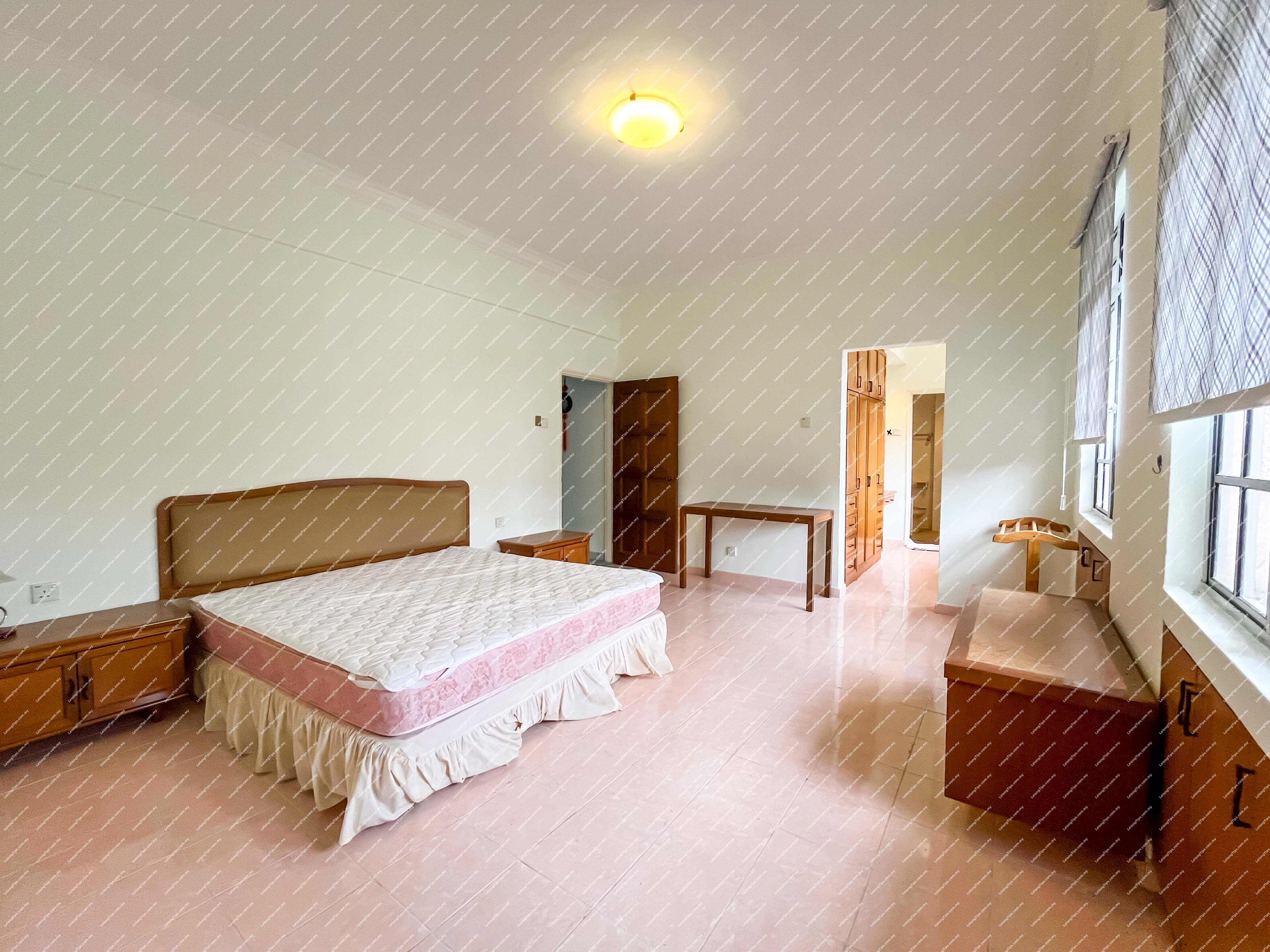 [Ideal for Own Stay; Long-Term Investment] Duplex Condominium [10 mins to KTM Station Batu Caves, 20 mins to Kuala Lumpur City Centre (KLCC)] image 4