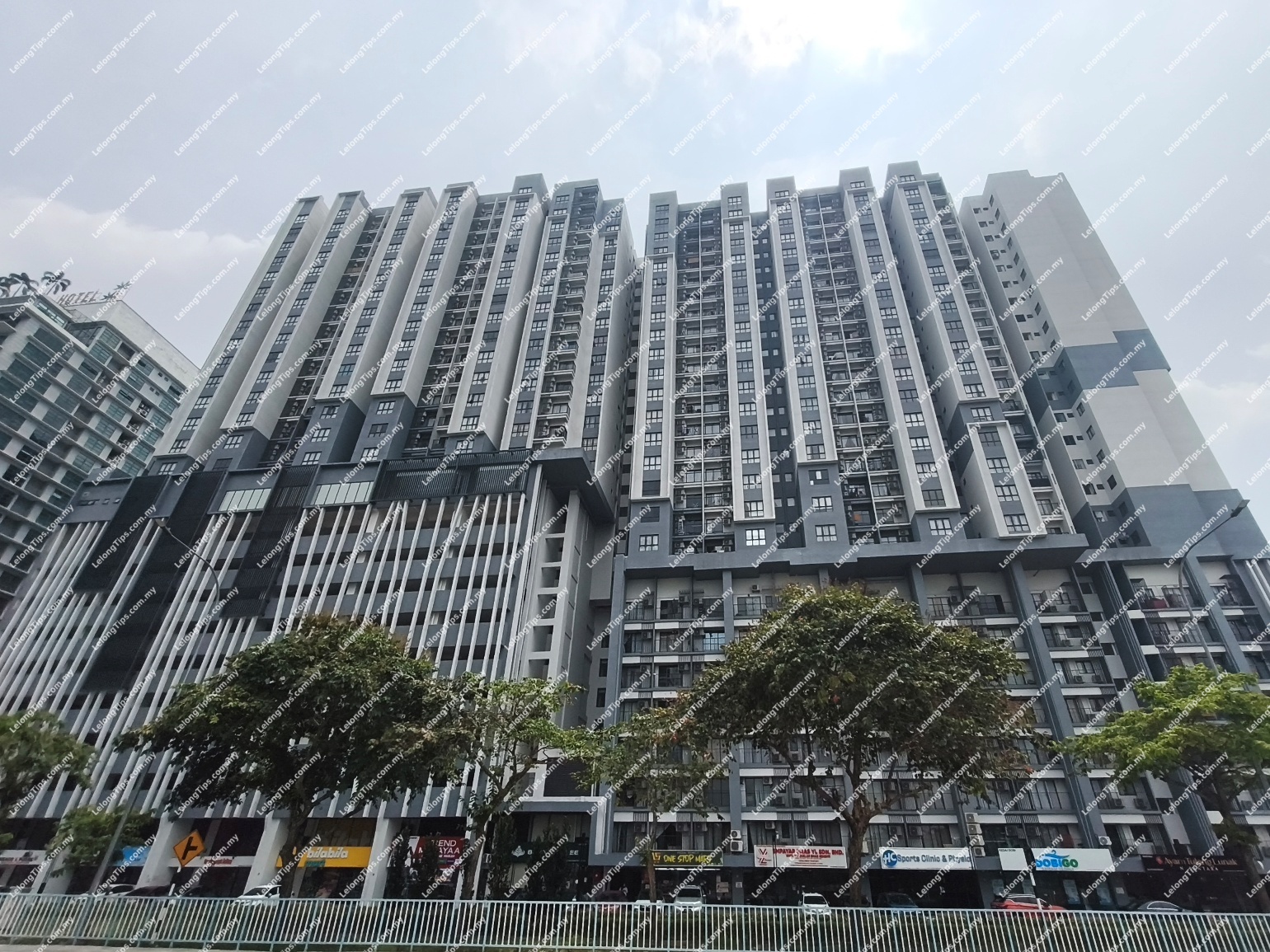 Service Apartment