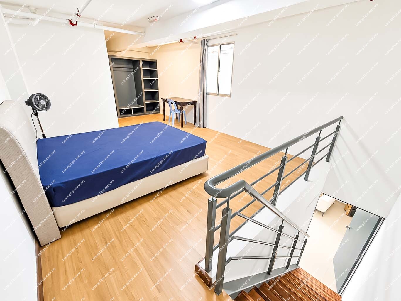 [Walk to LRT3 Subang] Loft Office Unit [Renovated] [Fully Furnished]
